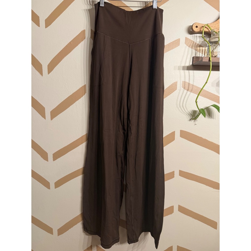 OFFLINE by Aerie Wide Leg Leggings Womens Medium Brown Real Me Xtra Hi-Rise